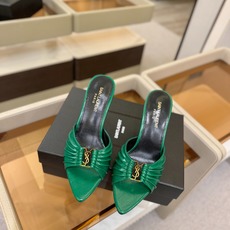 YSL「SAINT LAURENT*」 夏季新品 尖头优雅大气高跟拖鞋 —————————— 尖头设计拉长腿部线条, YSL「SAINT LAURENT*」 夏季新品 尖头优雅大气高跟拖鞋 —————————— 尖头设计拉长腿部线条,
