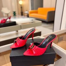 YSL「SAINT LAURENT*」 夏季新品 尖头优雅大气高跟拖鞋 —————————— 尖头设计拉长腿部线条, YSL「SAINT LAURENT*」 夏季新品 尖头优雅大气高跟拖鞋 —————————— 尖头设计拉长腿部线条,
