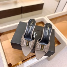YSL「SAINT LAURENT*」 夏季新品 尖头优雅大气高跟拖鞋 —————————— 尖头设计拉长腿部线条, YSL「SAINT LAURENT*」 夏季新品 尖头优雅大气高跟拖鞋 —————————— 尖头设计拉长腿部线条,