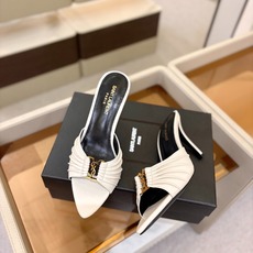 YSL「SAINT LAURENT*」 夏季新品 尖头优雅大气高跟拖鞋 —————————— 尖头设计拉长腿部线条, YSL「SAINT LAURENT*」 夏季新品 尖头优雅大气高跟拖鞋 —————————— 尖头设计拉长腿部线条,