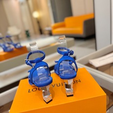 Louis Vuitton 官网夏日系列!完美楦型、 新品水钻高跟凉鞋🆕、官网同步更新 Lv电镀水钻“logo”饰以点 Louis Vuitton 官网夏日系列!完美楦型、 新品水钻高跟凉鞋🆕、官网同步更新 Lv电镀水钻“logo”饰以点
