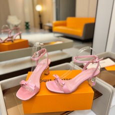 Louis Vuitton 官网夏日系列!完美楦型、 新品水钻高跟凉鞋🆕、官网同步更新 Lv电镀水钻“logo”饰以点 Louis Vuitton 官网夏日系列!完美楦型、 新品水钻高跟凉鞋🆕、官网同步更新 Lv电镀水钻“logo”饰以点