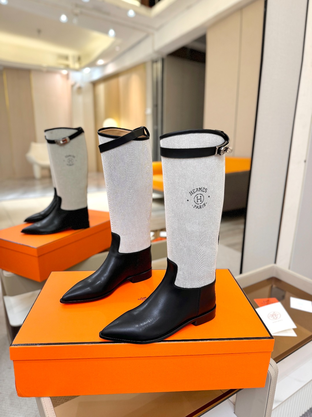 Hermes🐴 高级辣妹kelly Jumping骑士靴顶级牛品匠心好货!!经典再现拒绝不了的款式谁穿都好看 Hermes🐴 高级辣妹kelly Jumping骑士靴顶级牛品匠心好货!!经典再现拒绝不了的款式谁穿都好看