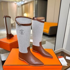 Hermes🐴 高级辣妹kelly Jumping骑士靴顶级牛品匠心好货!!经典再现拒绝不了的款式谁穿都好看 Hermes🐴 高级辣妹kelly Jumping骑士靴顶级牛品匠心好货!!经典再现拒绝不了的款式谁穿都好看