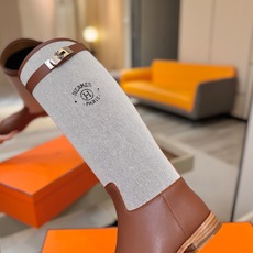 Hermes🐴 高级辣妹kelly Jumping骑士靴顶级牛品匠心好货!!经典再现拒绝不了的款式谁穿都好看 Hermes🐴 高级辣妹kelly Jumping骑士靴顶级牛品匠心好货!!经典再现拒绝不了的款式谁穿都好看