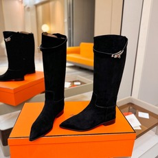 Hermes 🐴 高级 辣妹 爱马仕 justine 小牛皮 圆头套筒 骑士筒靴顶级牛品匠心好货!!经典再现拒绝不了的款 Hermes 🐴 高级 辣妹 爱马仕 justine 小牛皮 圆头套筒 骑士筒靴顶级牛品匠心好货!!经典再现拒绝不了的款