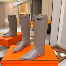 Hermes🐴 高级辣妹kelly Jumping骑士靴顶级牛品匠心好货!!经典再现拒绝不了的款式谁穿都好看 Hermes🐴 高级辣妹kelly Jumping骑士靴顶级牛品匠心好货!!经典再现拒绝不了的款式谁穿都好看