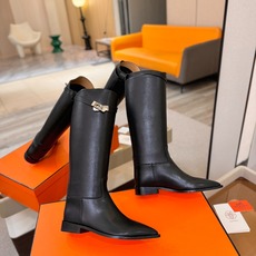 Hermes🐴 高级辣妹kelly Jumping骑士靴顶级牛品匠心好货!!经典再现拒绝不了的款式谁穿都好看 Hermes🐴 高级辣妹kelly Jumping骑士靴顶级牛品匠心好货!!经典再现拒绝不了的款式谁穿都好看