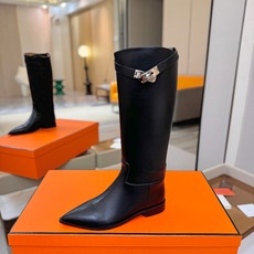 Hermes🐴 高级辣妹kelly Jumping骑士靴顶级牛品匠心好货!!经典再现拒绝不了的款式谁穿都好看 Hermes🐴 高级辣妹kelly Jumping骑士靴顶级牛品匠心好货!!经典再现拒绝不了的款式谁穿都好看