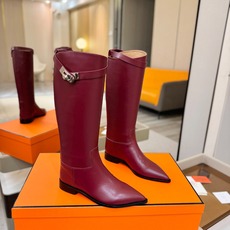 Hermes🐴 高级辣妹kelly Jumping骑士靴顶级牛品匠心好货!!经典再现拒绝不了的款式谁穿都好看 Hermes🐴 高级辣妹kelly Jumping骑士靴顶级牛品匠心好货!!经典再现拒绝不了的款式谁穿都好看