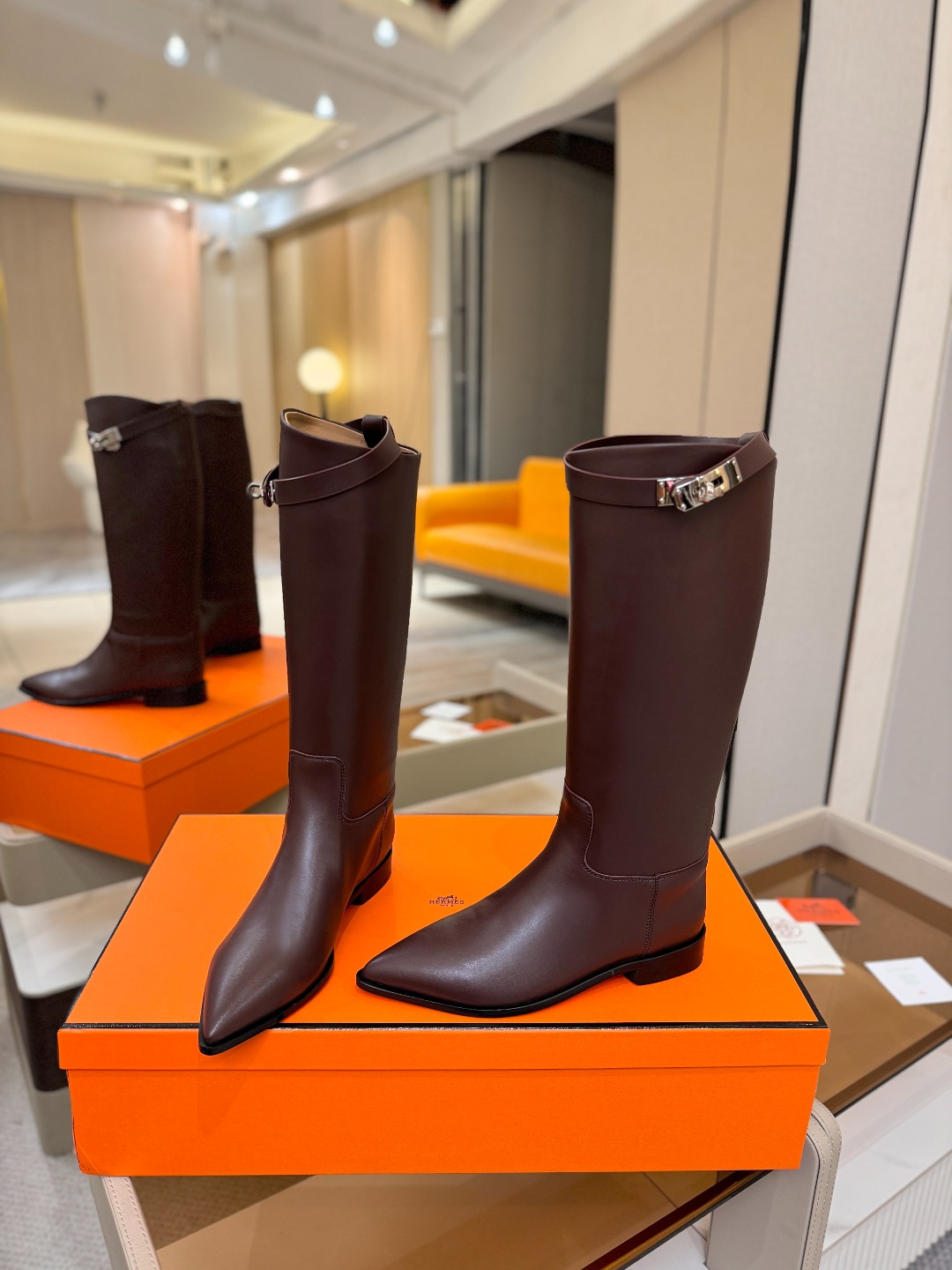 Hermes🐴 高级辣妹kelly Jumping骑士靴顶级牛品匠心好货!!经典再现拒绝不了的款式谁穿都好看 Hermes🐴 高级辣妹kelly Jumping骑士靴顶级牛品匠心好货!!经典再现拒绝不了的款式谁穿都好看