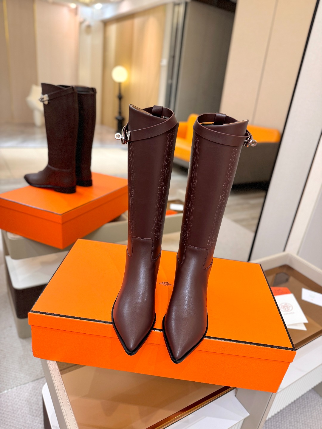 Hermes🐴高级辣妹kelly Jumping骑士靴顶级牛品匠心好货!!经典再现拒绝不了的款式谁穿都好看 Hermes🐴高级辣妹kelly Jumping骑士靴顶级牛品匠心好货!!经典再现拒绝不了的款式谁穿都好看