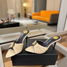 YSL「SAINT LAURENT*」 夏季新品 尖头优雅大气高跟拖鞋 —————————— 尖头设计拉长腿部线条, YSL「SAINT LAURENT*」 夏季新品 尖头优雅大气高跟拖鞋 —————————— 尖头设计拉长腿部线条,