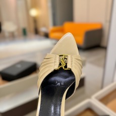 YSL「SAINT LAURENT*」 夏季新品 尖头优雅大气高跟拖鞋 —————————— 尖头设计拉长腿部线条, YSL「SAINT LAURENT*」 夏季新品 尖头优雅大气高跟拖鞋 —————————— 尖头设计拉长腿部线条,