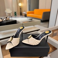 YSL「SAINT LAURENT*」 夏季新品 尖头优雅大气高跟拖鞋 —————————— 尖头设计拉长腿部线条, YSL「SAINT LAURENT*」 夏季新品 尖头优雅大气高跟拖鞋 —————————— 尖头设计拉长腿部线条,