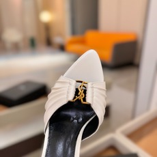 YSL「SAINT LAURENT*」 夏季新品 尖头优雅大气高跟拖鞋 —————————— 尖头设计拉长腿部线条, YSL「SAINT LAURENT*」 夏季新品 尖头优雅大气高跟拖鞋 —————————— 尖头设计拉长腿部线条,