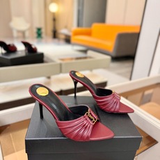YSL「SAINT LAURENT*」 夏季新品 尖头优雅大气高跟拖鞋 —————————— 尖头设计拉长腿部线条, YSL「SAINT LAURENT*」 夏季新品 尖头优雅大气高跟拖鞋 —————————— 尖头设计拉长腿部线条,
