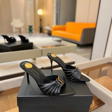 YSL「SAINT LAURENT*」 夏季新品 尖头优雅大气高跟拖鞋 —————————— 尖头设计拉长腿部线条, YSL「SAINT LAURENT*」 夏季新品 尖头优雅大气高跟拖鞋 —————————— 尖头设计拉长腿部线条,