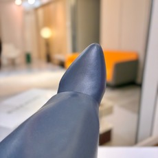 专柜正品级定制版本 GIVENCHY纪梵希 Shark Lock 系列 弧形圆条扣长靴 新款,市面最高版本👍👍👍 纪梵希 专柜正品级定制版本 GIVENCHY纪梵希 Shark Lock 系列 弧形圆条扣长靴 新款,市面最高版本👍👍👍 纪梵希