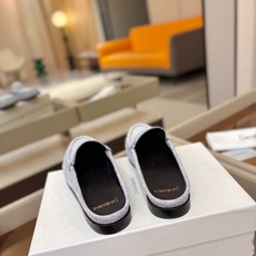 (情侣款) SAINT LAURENT/圣罗兰新款褶皱乐福鞋系列🤝🤝 YSL女孩的松弛感真的被狠狠拿捏 简直是高级感作弊 (情侣款) SAINT LAURENT/圣罗兰新款褶皱乐福鞋系列🤝🤝 YSL女孩的松弛感真的被狠狠拿捏 简直是高级感作弊