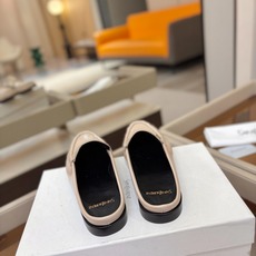 (情侣款) SAINT LAURENT/圣罗兰新款褶皱乐福鞋系列🤝🤝 YSL女孩的松弛感真的被狠狠拿捏 简直是高级感作弊 (情侣款) SAINT LAURENT/圣罗兰新款褶皱乐福鞋系列🤝🤝 YSL女孩的松弛感真的被狠狠拿捏 简直是高级感作弊