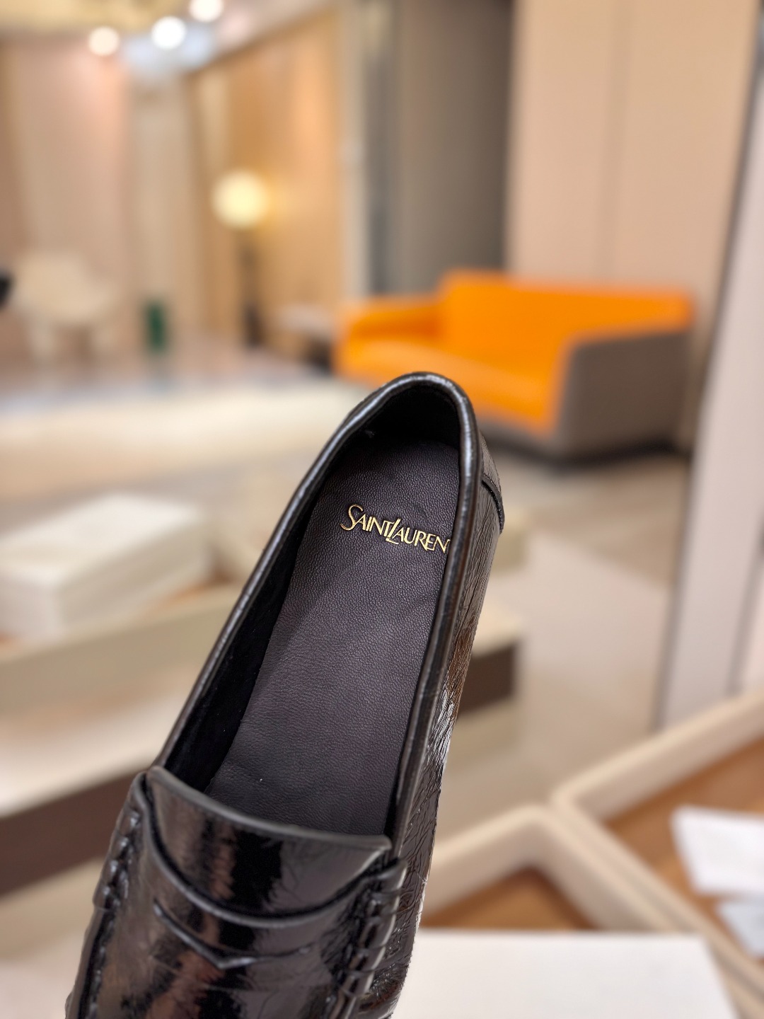 (情侣款) SAINT LAURENT/圣罗兰新款褶皱乐福鞋系列🤝🤝 YSL女孩的松弛感真的被狠狠拿捏 简直是高级感作弊 (情侣款) SAINT LAURENT/圣罗兰新款褶皱乐福鞋系列🤝🤝 YSL女孩的松弛感真的被狠狠拿捏 简直是高级感作弊