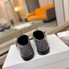 (情侣款) SAINT LAURENT/圣罗兰新款褶皱乐福鞋系列🤝🤝 YSL女孩的松弛感真的被狠狠拿捏 简直是高级感作弊 (情侣款) SAINT LAURENT/圣罗兰新款褶皱乐福鞋系列🤝🤝 YSL女孩的松弛感真的被狠狠拿捏 简直是高级感作弊