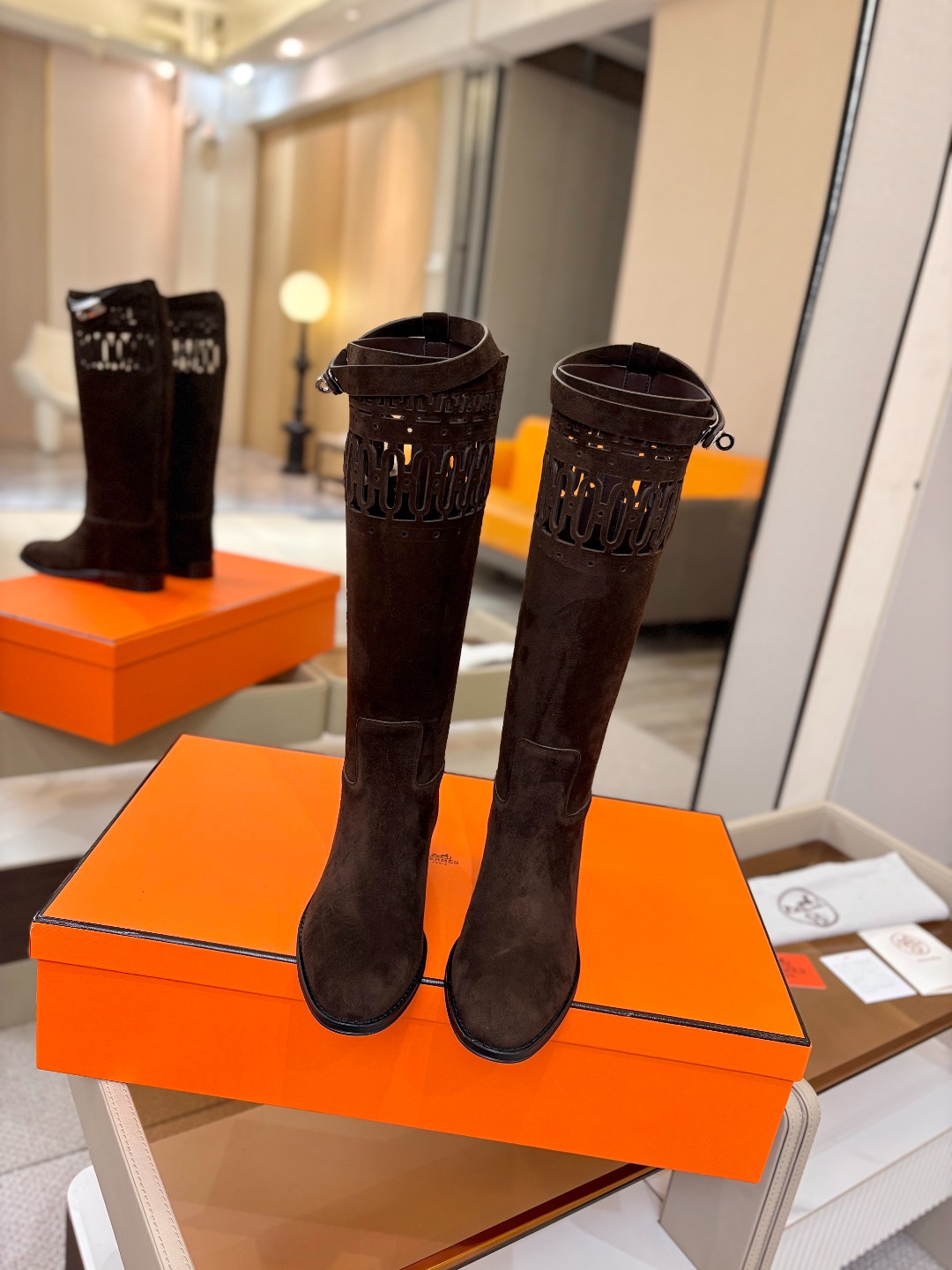 Hermes 🐴高级辣妹kelly Jumping骑士靴顶级牛品匠心好货!!经典再现拒绝不了的款式谁穿都好看 Hermes 🐴高级辣妹kelly Jumping骑士靴顶级牛品匠心好货!!经典再现拒绝不了的款式谁穿都好看