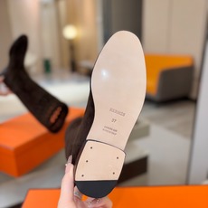 Hermes 🐴高级辣妹kelly Jumping骑士靴顶级牛品匠心好货!!经典再现拒绝不了的款式谁穿都好看 Hermes 🐴高级辣妹kelly Jumping骑士靴顶级牛品匠心好货!!经典再现拒绝不了的款式谁穿都好看