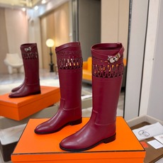 Hermes 🐴高级辣妹kelly Jumping骑士靴顶级牛品匠心好货!!经典再现拒绝不了的款式谁穿都好看 Hermes 🐴高级辣妹kelly Jumping骑士靴顶级牛品匠心好货!!经典再现拒绝不了的款式谁穿都好看