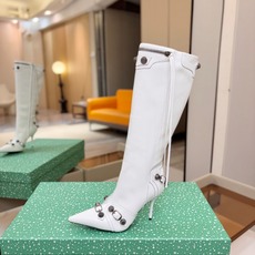 Balenciaga巴黎世家 Cagole 高筒靴 多色重工铆钉尖头长靴✨ 多款鲜亮配色随心挑选,亮面皮质高级吸睛 金属 Balenciaga巴黎世家 Cagole 高筒靴 多色重工铆钉尖头长靴✨ 多款鲜亮配色随心挑选,亮面皮质高级吸睛 金属