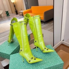 Balenciaga巴黎世家 Cagole 高筒靴 多色重工铆钉尖头长靴✨ 多款鲜亮配色随心挑选,亮面皮质高级吸睛 金属 Balenciaga巴黎世家 Cagole 高筒靴 多色重工铆钉尖头长靴✨ 多款鲜亮配色随心挑选,亮面皮质高级吸睛 金属