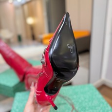 Balenciaga巴黎世家 Cagole 高筒靴 多色重工铆钉尖头过膝长靴✨ 多款鲜亮配色随心挑选,亮面皮质高级吸睛 Balenciaga巴黎世家 Cagole 高筒靴 多色重工铆钉尖头过膝长靴✨ 多款鲜亮配色随心挑选,亮面皮质高级吸睛