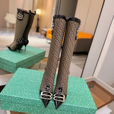 P Balenciaga巴黎世家 Cagole 高筒靴 多色重工铆钉尖头长靴✨ 多款鲜亮配色随心挑选,亮面皮质高级吸睛 P Balenciaga巴黎世家 Cagole 高筒靴 多色重工铆钉尖头长靴✨ 多款鲜亮配色随心挑选,亮面皮质高级吸睛