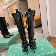 P Balenciaga巴黎世家 Cagole 高筒靴 多色重工铆钉尖头长靴✨ 多款鲜亮配色随心挑选,亮面皮质高级吸睛 P Balenciaga巴黎世家 Cagole 高筒靴 多色重工铆钉尖头长靴✨ 多款鲜亮配色随心挑选,亮面皮质高级吸睛