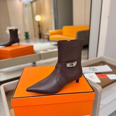Hermes🐴 高级辣妹kelly Jumping骑士靴顶级牛品匠心好货!!经典再现拒绝不了的款式谁穿都好看 Hermes🐴 高级辣妹kelly Jumping骑士靴顶级牛品匠心好货!!经典再现拒绝不了的款式谁穿都好看