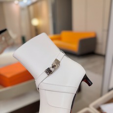 Hermes🐴 高级辣妹kelly Jumping骑士靴顶级牛品匠心好货!!经典再现拒绝不了的款式谁穿都好看 Hermes🐴 高级辣妹kelly Jumping骑士靴顶级牛品匠心好货!!经典再现拒绝不了的款式谁穿都好看