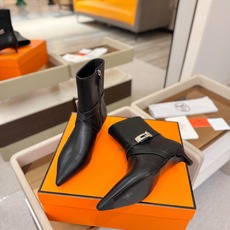 Hermes🐴 高级辣妹kelly Jumping骑士靴顶级牛品匠心好货!!经典再现拒绝不了的款式谁穿都好看 Hermes🐴 高级辣妹kelly Jumping骑士靴顶级牛品匠心好货!!经典再现拒绝不了的款式谁穿都好看