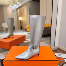 Hermes🐴高级辣妹kelly Jumping骑士靴顶级牛品匠心好货!!经典再现拒绝不了的款式谁穿都好看 Hermes🐴高级辣妹kelly Jumping骑士靴顶级牛品匠心好货!!经典再现拒绝不了的款式谁穿都好看
