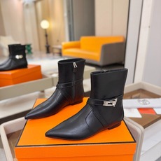 Hermes🐴 高级辣妹kelly Jumping骑士靴顶级牛品匠心好货!!经典再现拒绝不了的款式谁穿都好看 Hermes🐴 高级辣妹kelly Jumping骑士靴顶级牛品匠心好货!!经典再现拒绝不了的款式谁穿都好看