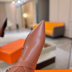 Hermes🐴 高级辣妹kelly Jumping骑士靴顶级牛品匠心好货!!经典再现拒绝不了的款式谁穿都好看 Hermes🐴 高级辣妹kelly Jumping骑士靴顶级牛品匠心好货!!经典再现拒绝不了的款式谁穿都好看
