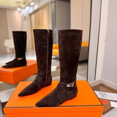 Hermes🐴 高级辣妹kelly Jumping骑士靴顶级牛品匠心好货!!经典再现拒绝不了的款式谁穿都好看 Hermes🐴 高级辣妹kelly Jumping骑士靴顶级牛品匠心好货!!经典再现拒绝不了的款式谁穿都好看