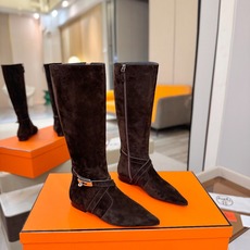 Hermes🐴 高级辣妹kelly Jumping骑士靴顶级牛品匠心好货!!经典再现拒绝不了的款式谁穿都好看 Hermes🐴 高级辣妹kelly Jumping骑士靴顶级牛品匠心好货!!经典再现拒绝不了的款式谁穿都好看