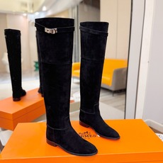 Hermès 爱马仕经典锁扣高筒骑士靴|自带贵气感的秋冬神靴✨ 秋冬鞋柜里,一定要留一双能撑起所有穿搭气场的长靴,圆头鞋 Hermès 爱马仕经典锁扣高筒骑士靴|自带贵气感的秋冬神靴✨ 秋冬鞋柜里,一定要留一双能撑起所有穿搭气场的长靴,圆头鞋