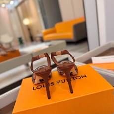 、 Louis Vuitton 官网秋冬系列!完美楦型、 新品高跟凉鞋🆕、官网同步更新 Lv烫钻“logo”饰以点缀,鞋 、 Louis Vuitton 官网秋冬系列!完美楦型、 新品高跟凉鞋🆕、官网同步更新 Lv烫钻“logo”饰以点缀,鞋