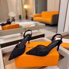 、 Louis Vuitton 官网秋冬系列!完美楦型、 新品高跟凉鞋🆕、官网同步更新 Lv烫钻“logo”饰以点缀,鞋 、 Louis Vuitton 官网秋冬系列!完美楦型、 新品高跟凉鞋🆕、官网同步更新 Lv烫钻“logo”饰以点缀,鞋
