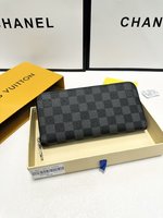 Louis Vuitton Wallet Black Grid