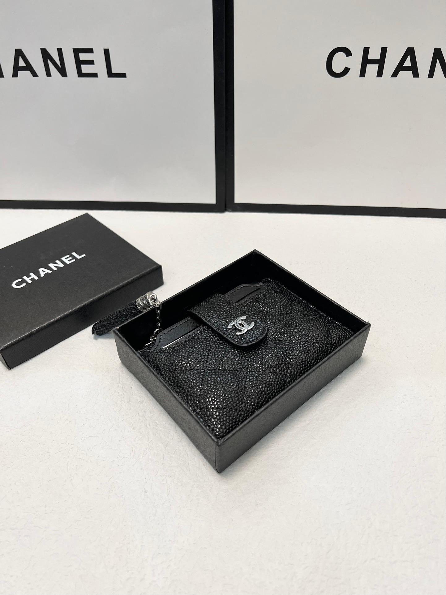 Chanel Portefeuilles Porte-Cartes Noir Cuir de vache Fashion