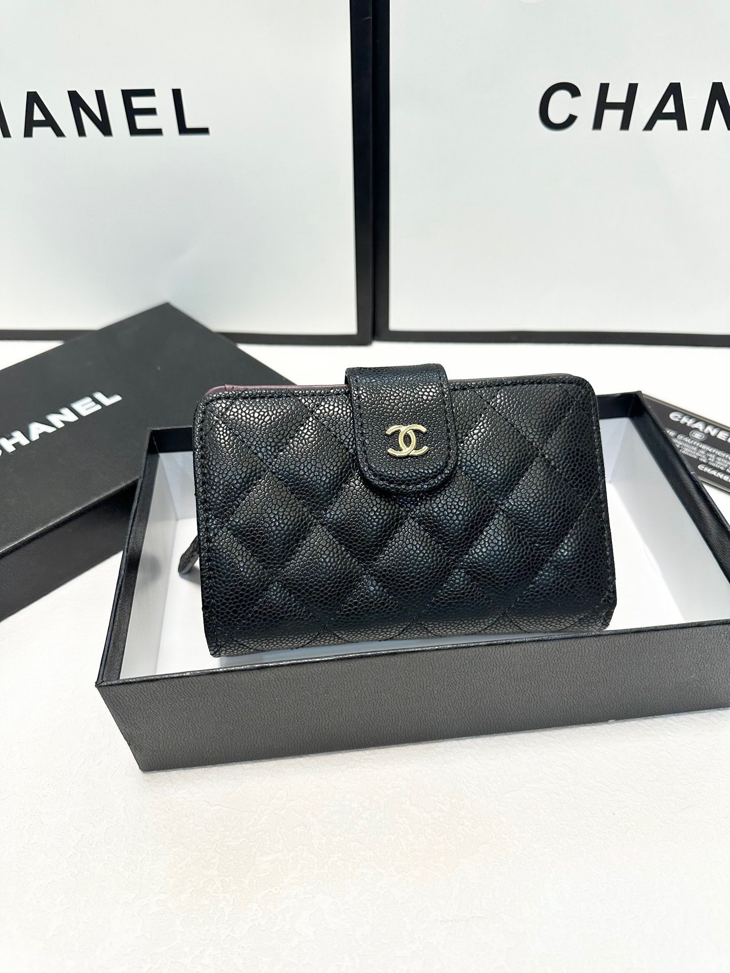 Chanel Geldbörse Schwarz Schaffell Fashion
