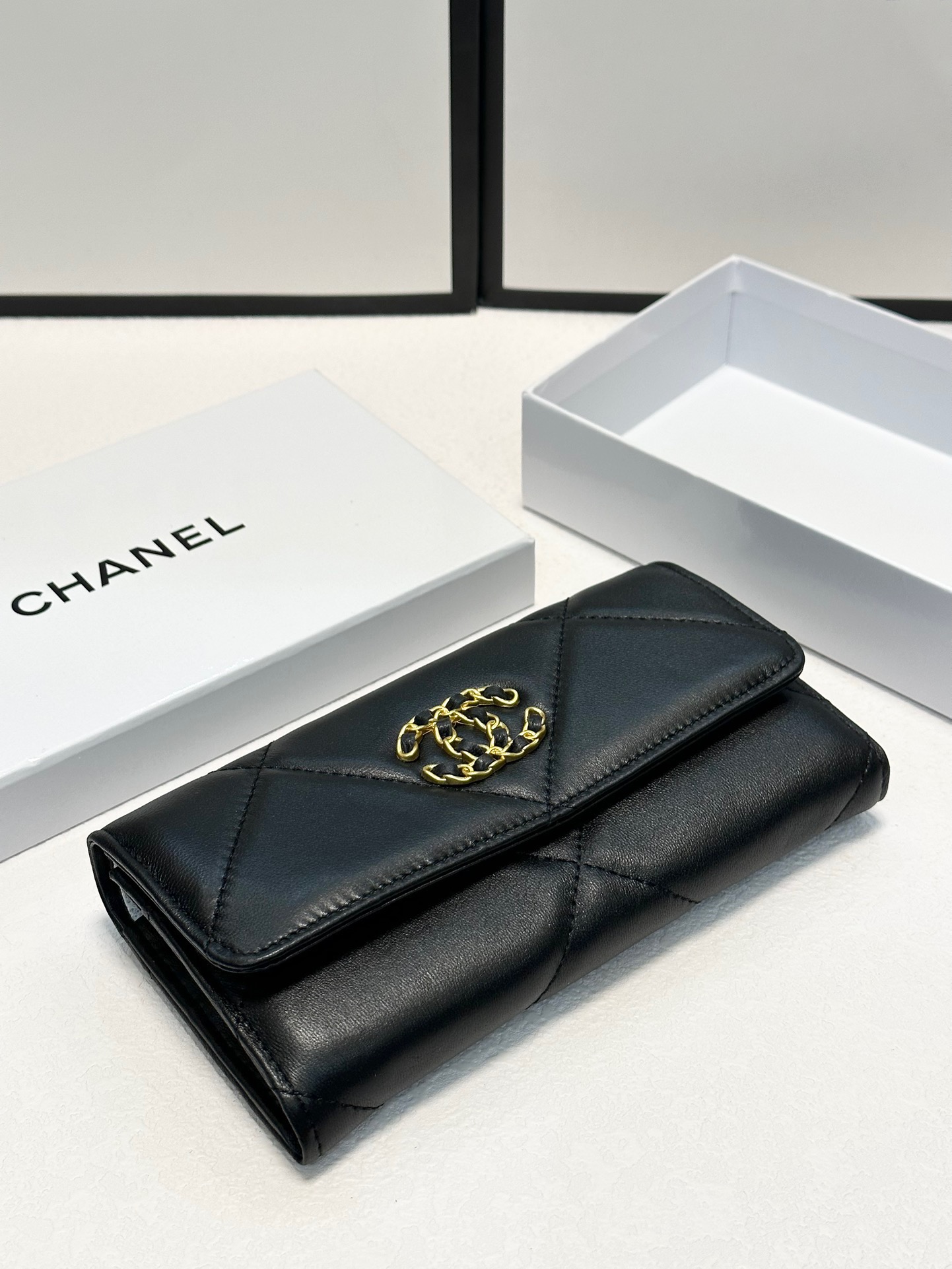 Chanel Haut
 Portefeuilles Noir Peau de mouton